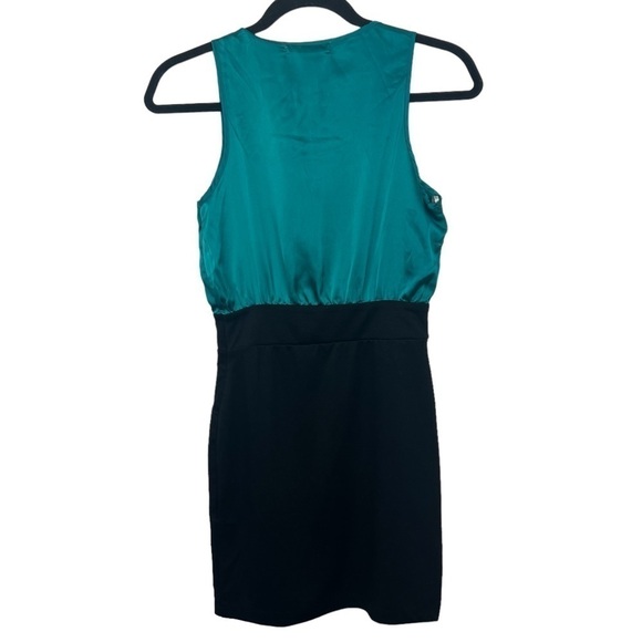 Forever 21 XXI Teal Black Colorblock Shirt Length Mini Dress NWT Small - Picture 2 of 9